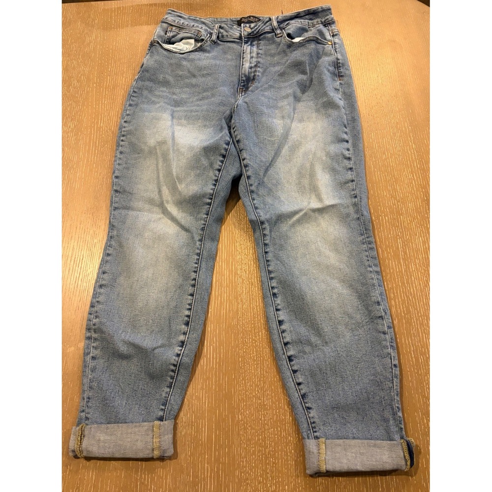 Judy Blue Women's 16W Boyfriend Fit Jeans Light Wash Cuffed Stretch Denim
